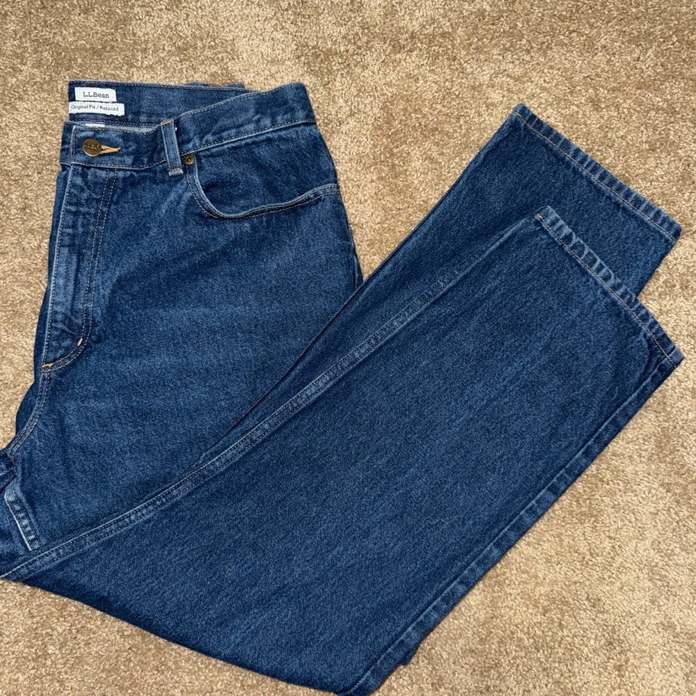 L.L. Bean Women’s Original Fit Relaxed Jeans – Size 16 Blue Denim